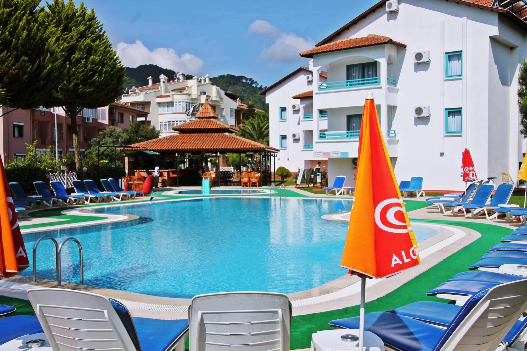 Club Likya Apart Apartamento Marmaris Exterior foto